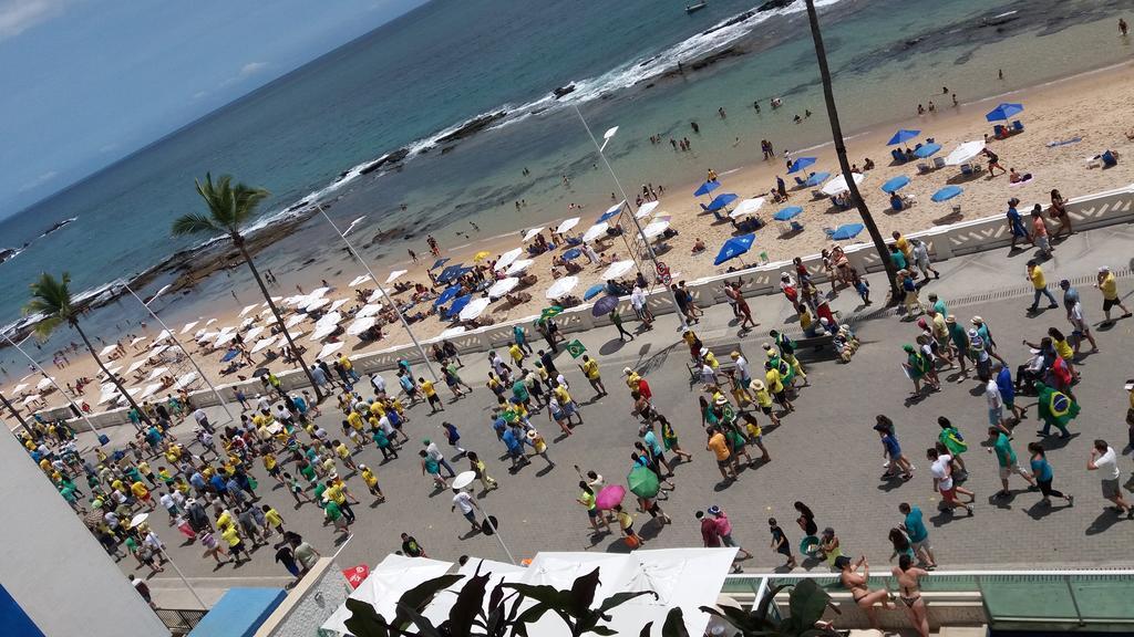 Na Do Farol Da Barra Apartment *